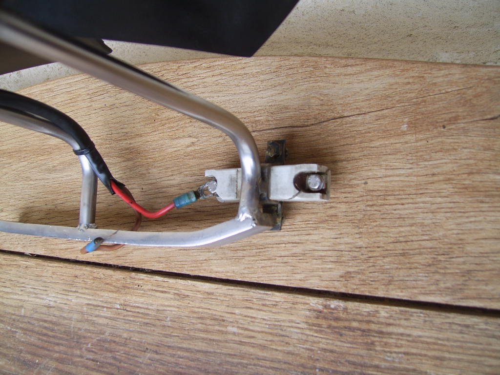SV100694.JPG
